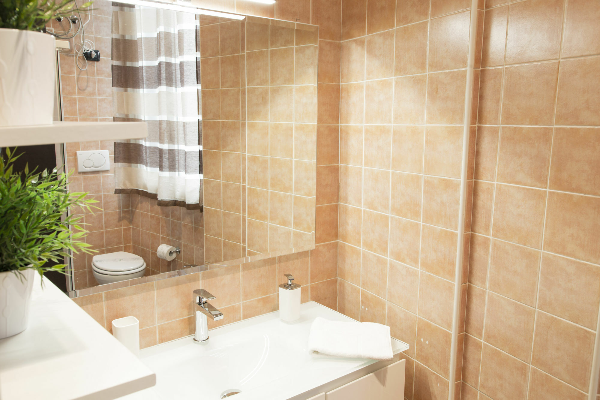 Nazionale 221 Luxury Rom
