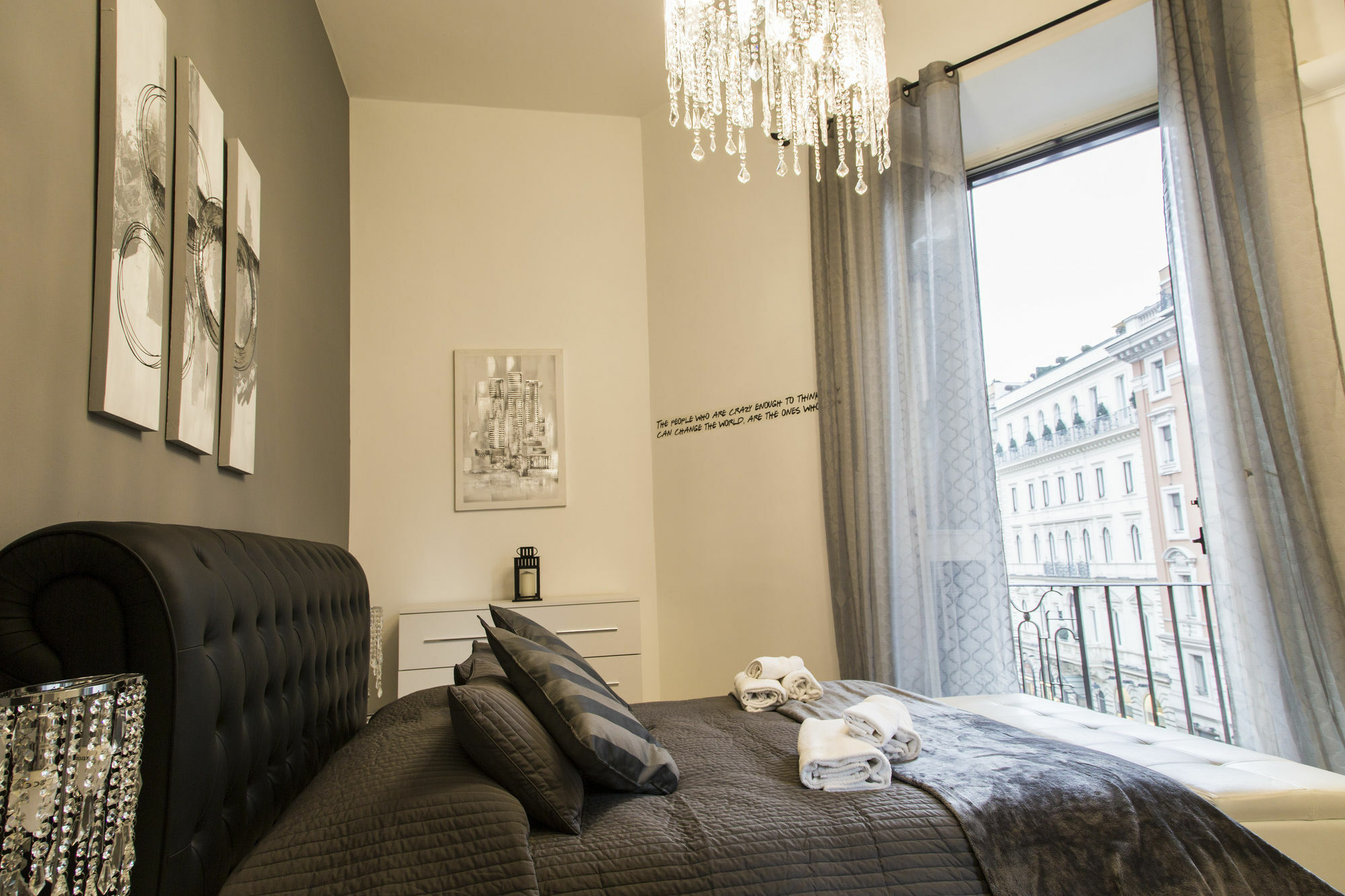 Nazionale 221 Luxury * Rom